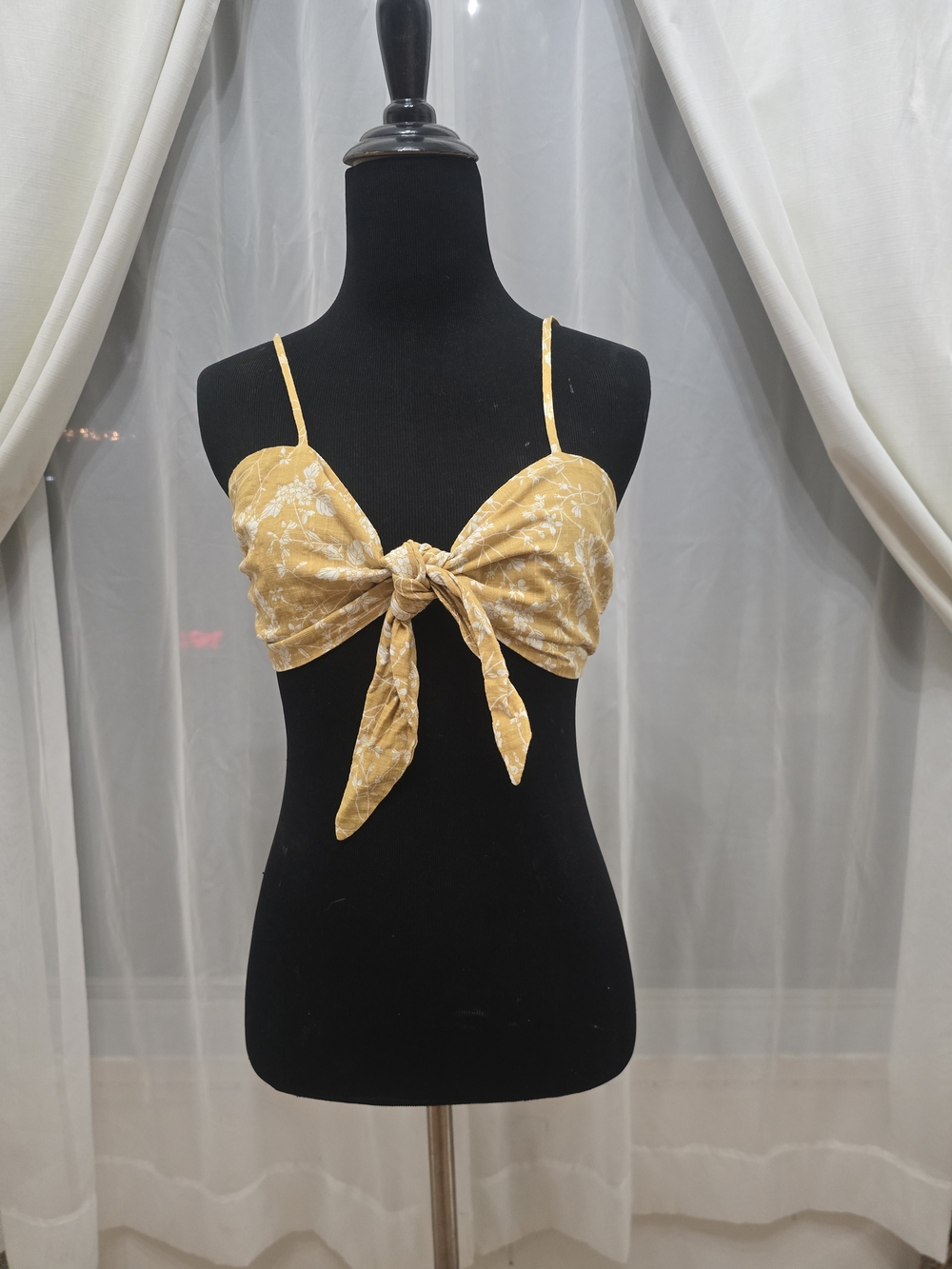 Stella Laguna Beach Yellow Tie-Front Camisole with White Floral Print